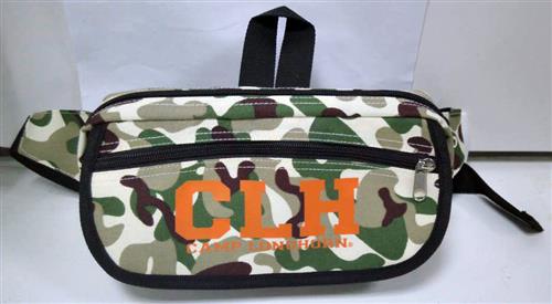 BAGS & BLANKETS: Camo Fanny Pack